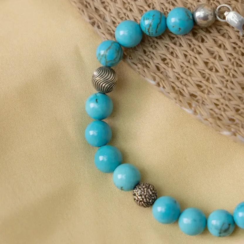 Howlite Turquoise Bracelet : ZV-BRC-NAT-004