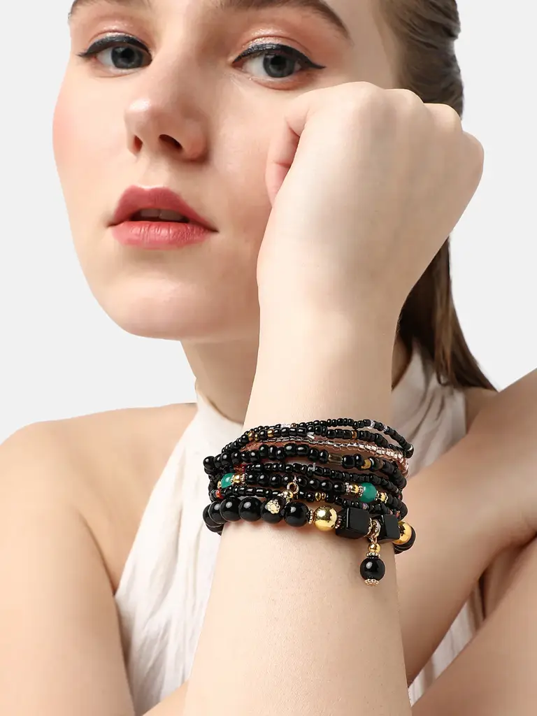 Winnie-Trendy Beaded Bracelet : SOHBRC9942
