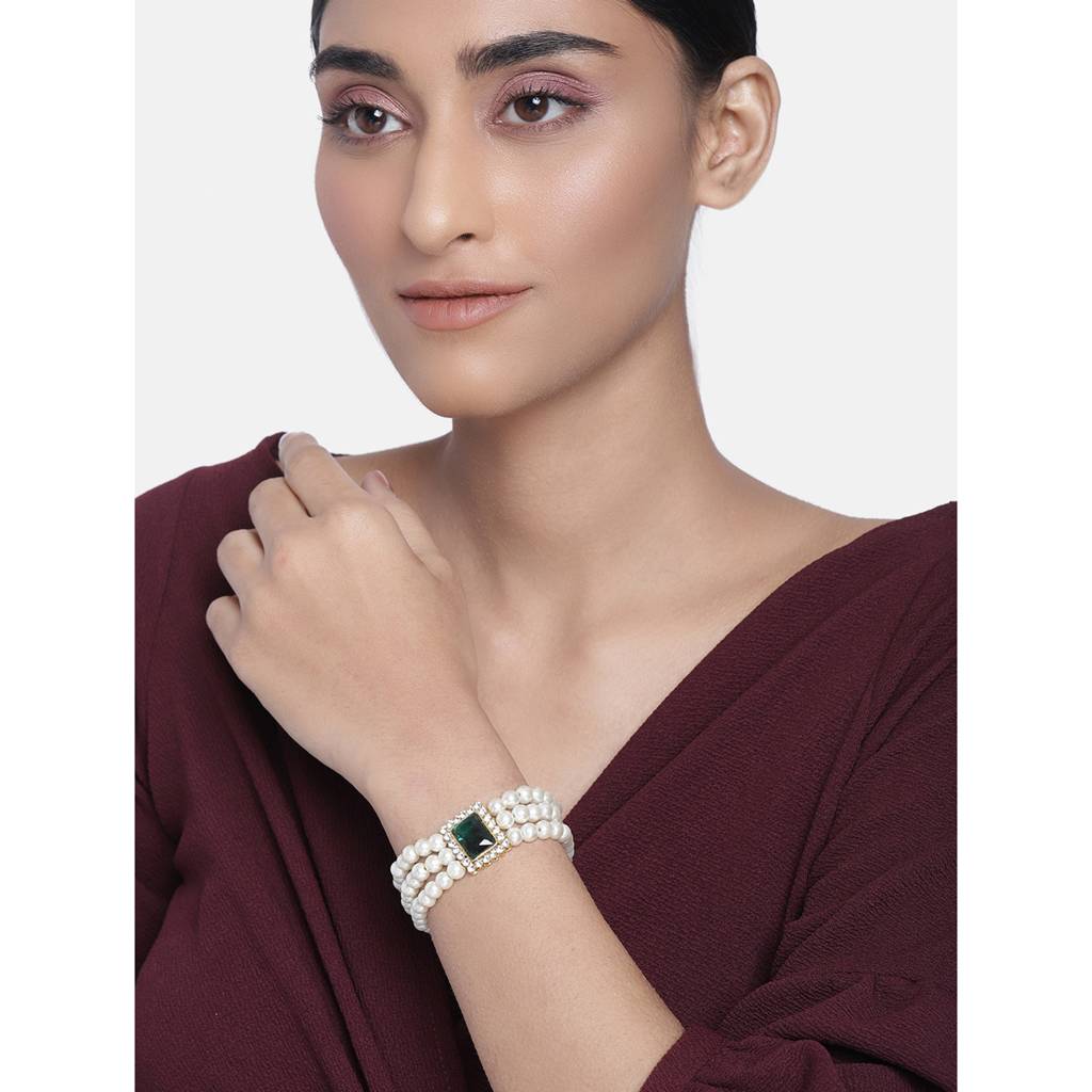 Peora Gold Plated Pearl Studded Cube Crystal In Middle Stylish Bracelet Jewellery For Girls & Women : PF24B02G