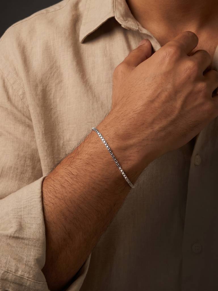 Classic Round Snake Bracelet : CMGB243
