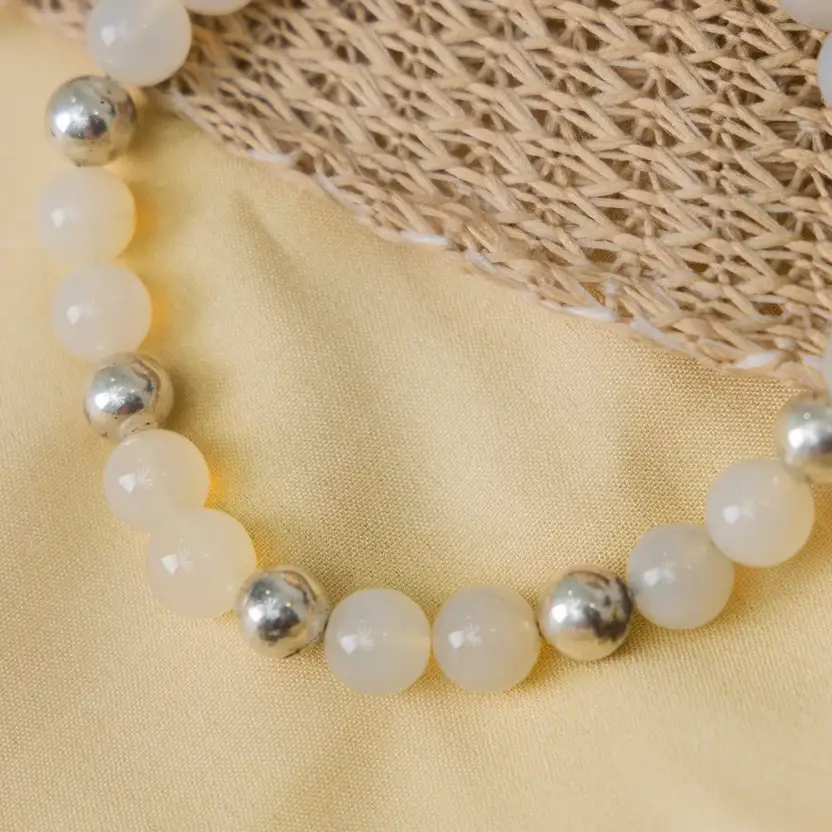 Moonstone Silver Bracelet : ZV-BRC-NAT-003