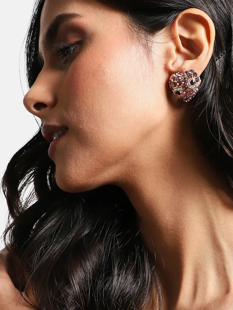 Lavleen-Women'S Crystal Heart Stud Earringss : SOHIER8037