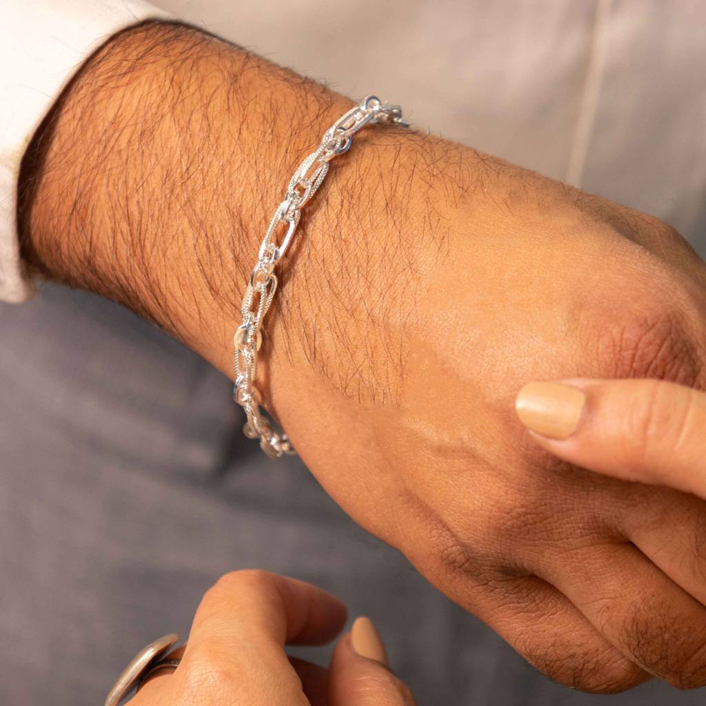 Sutra Bold Link Men Bracelet : MCB0050