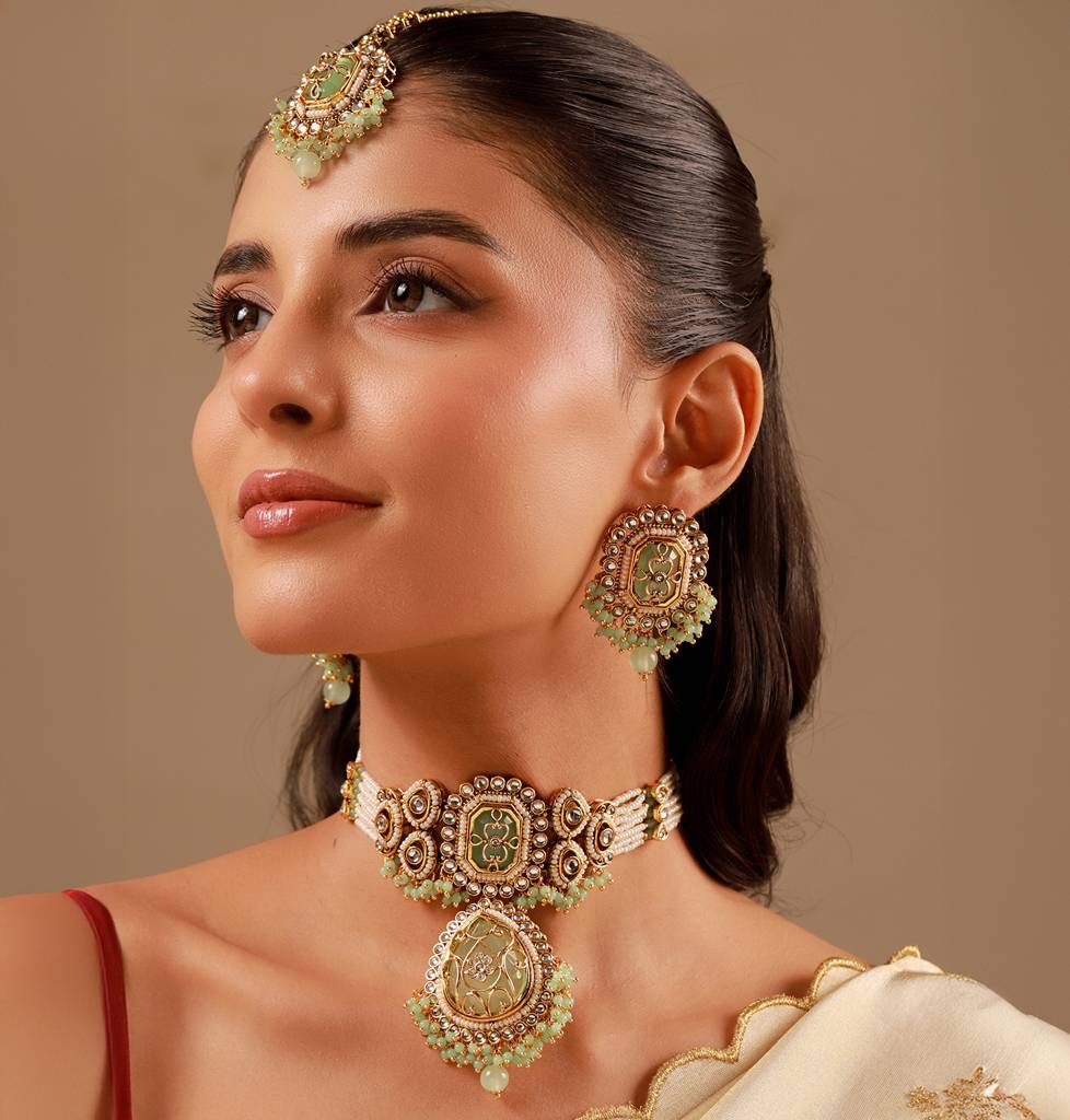 Kundan Opulance Light Green Cz-Pearl Beaded Yellow Gold-Plated Choker Set : 8905124585414
