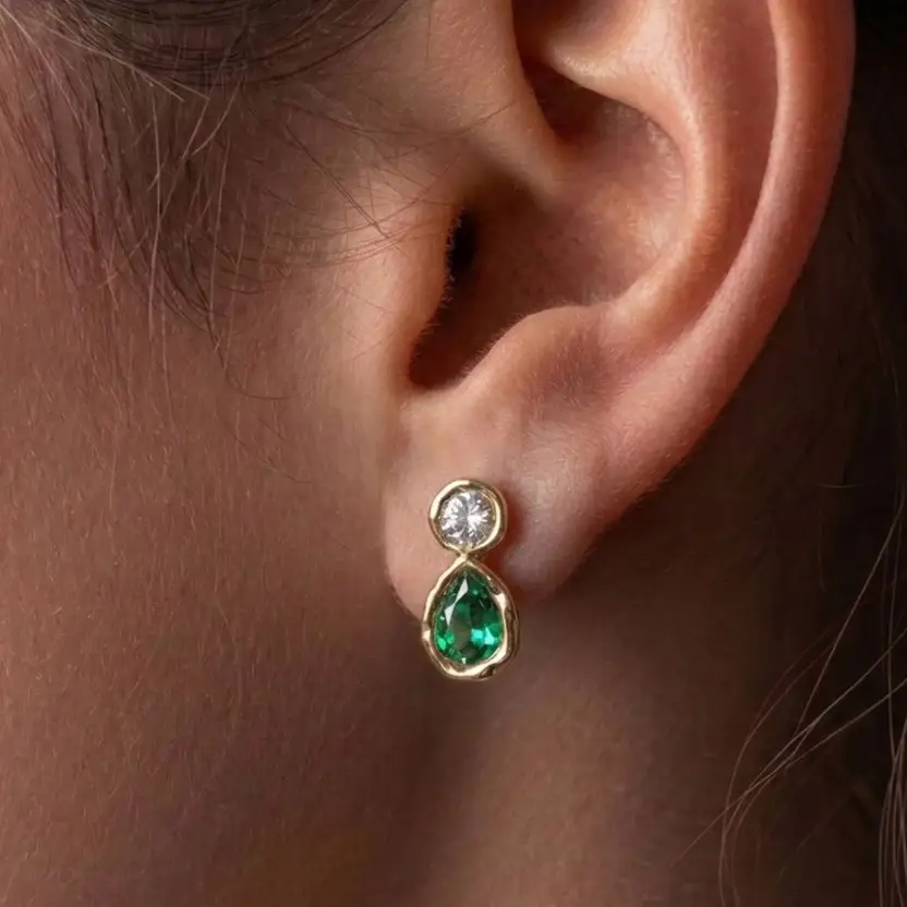 Emerald Orb Semi Silver Earrings : VFL02-G-SM