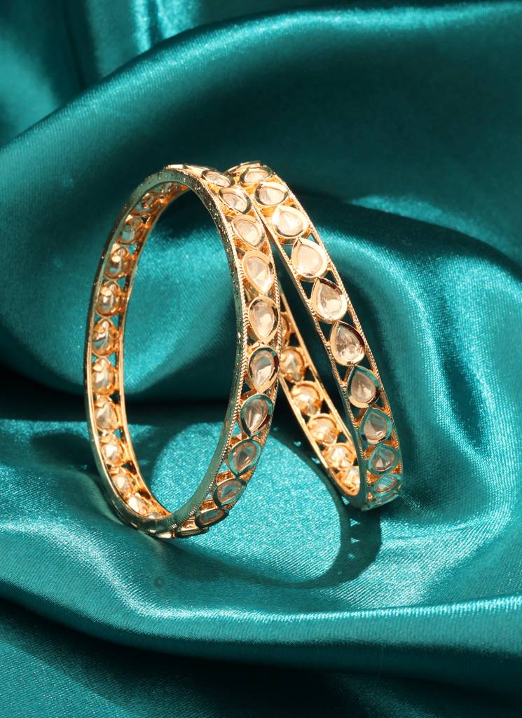 Royal Oval Shape White Kundan Stone Gold Plated Set Of 2 Bangle Set For Women And Girls : 6BG85_GOLD_210