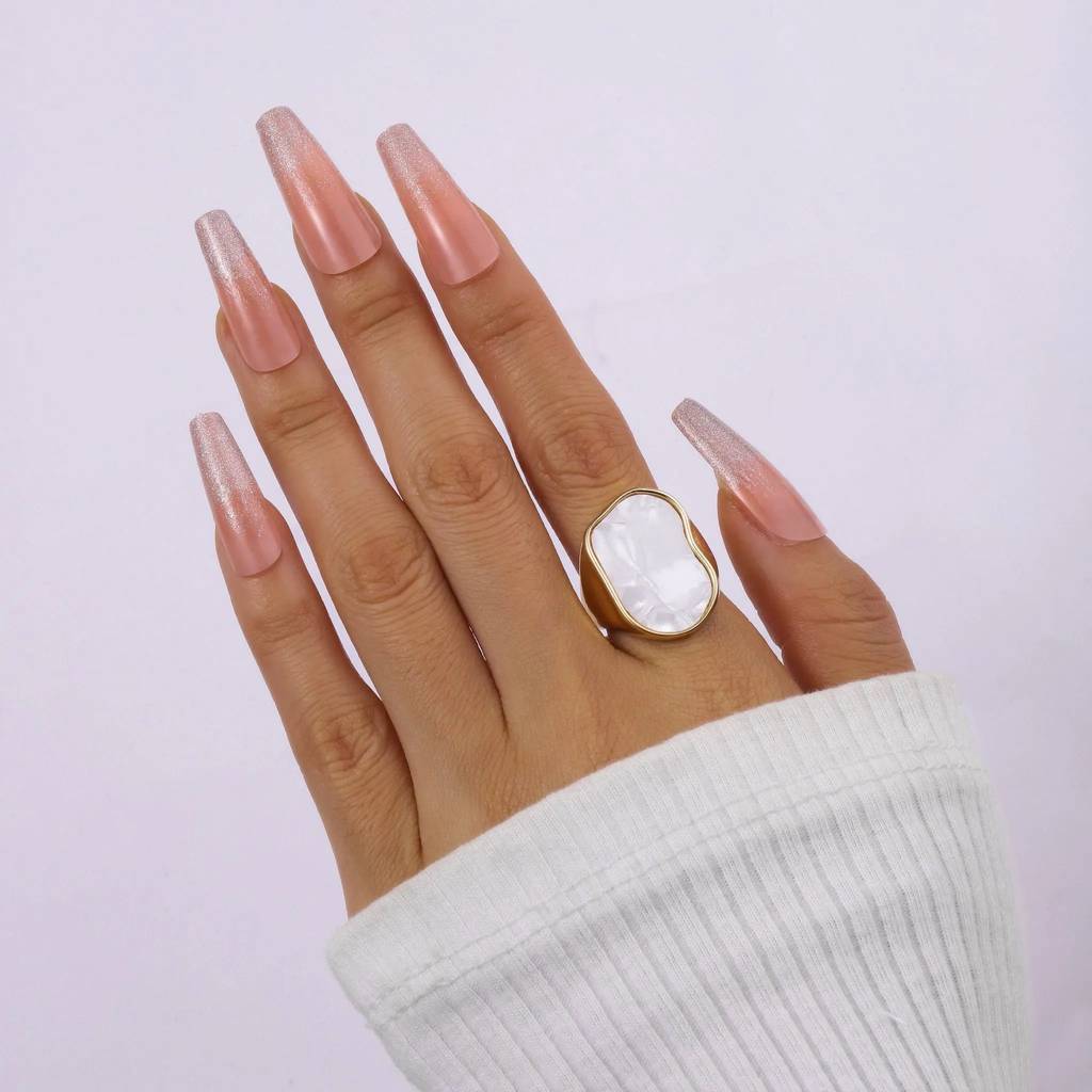 Mother Of Pearl Enamel Ring : RS12893