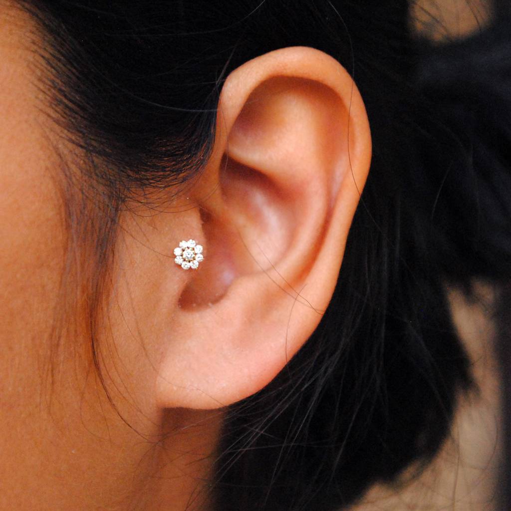 Natural Diamond Floral Nose Stud In 14K Gold : NP229-14R-E-S