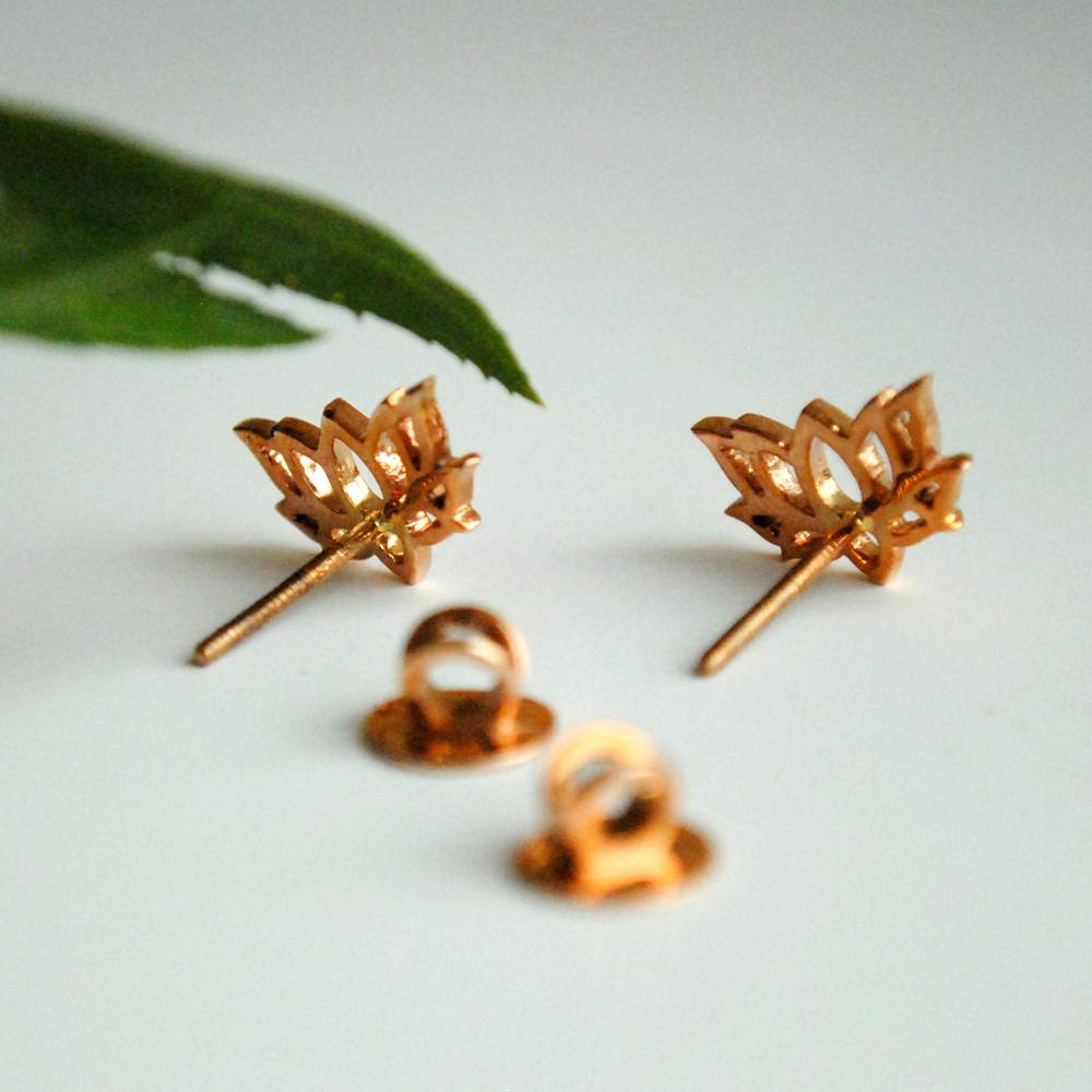 Everyday Lotus Studs In 14K Rose Gold : T132-14R-S-P