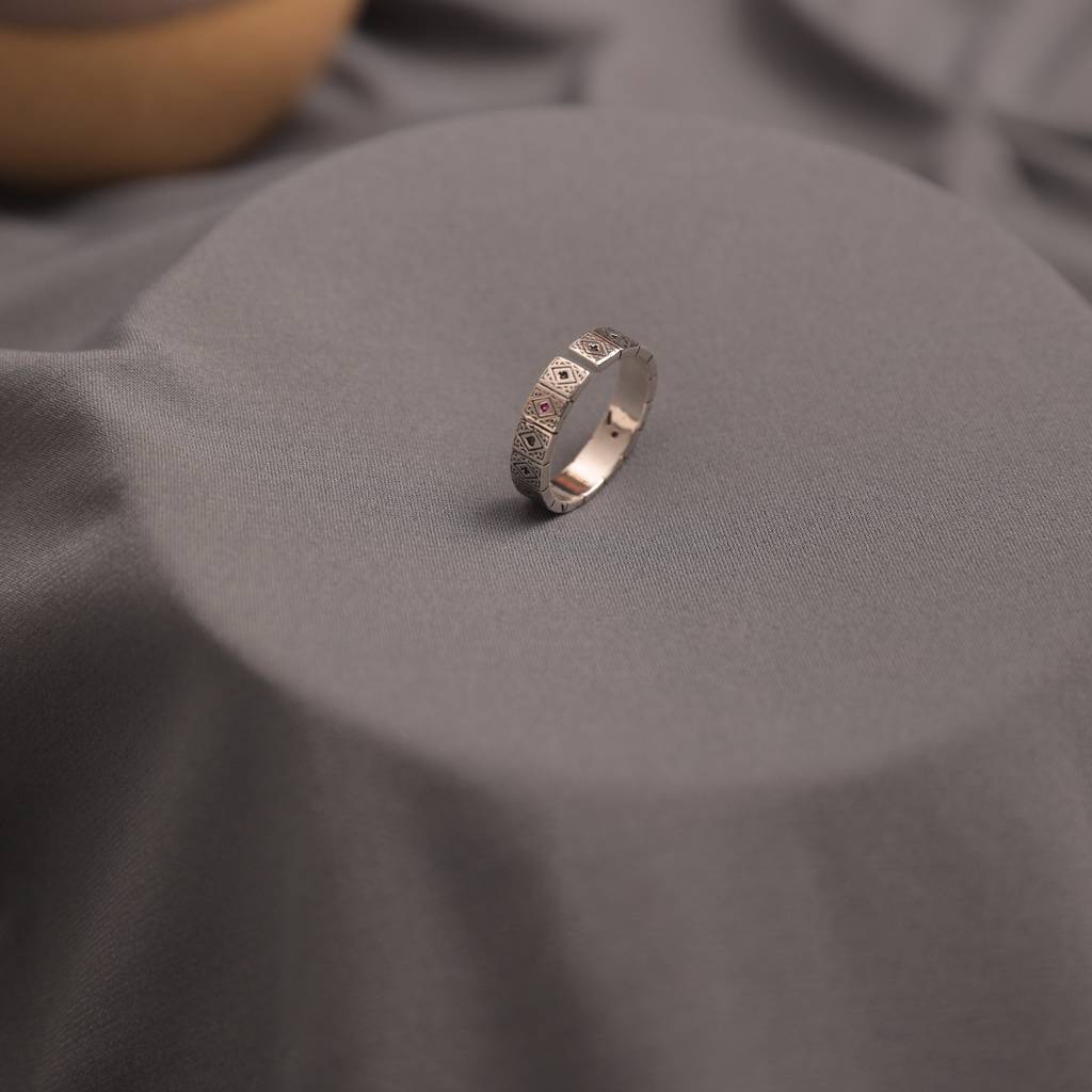 Cardinal Elegance Ring : MR1S0960-S-BLK