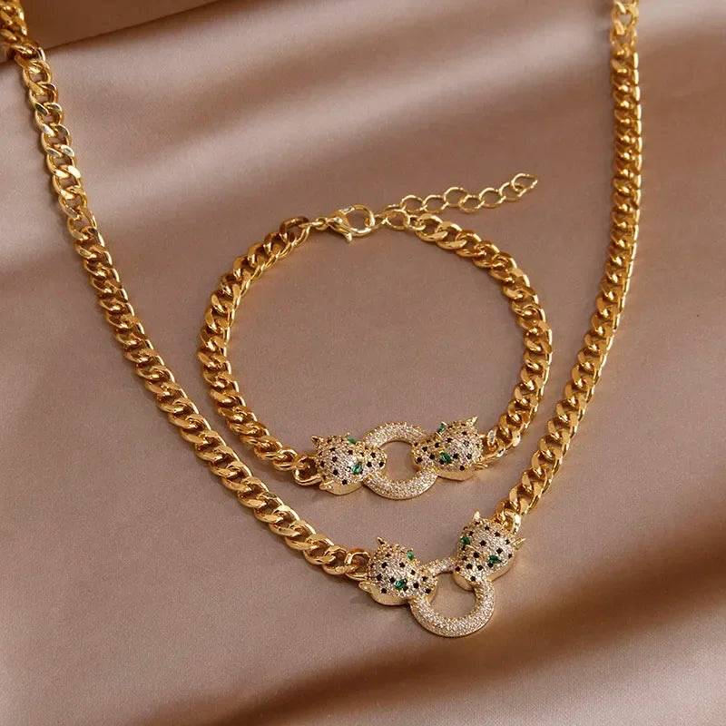 Amara Bracelet And Necklace Combo : BN2C3273A