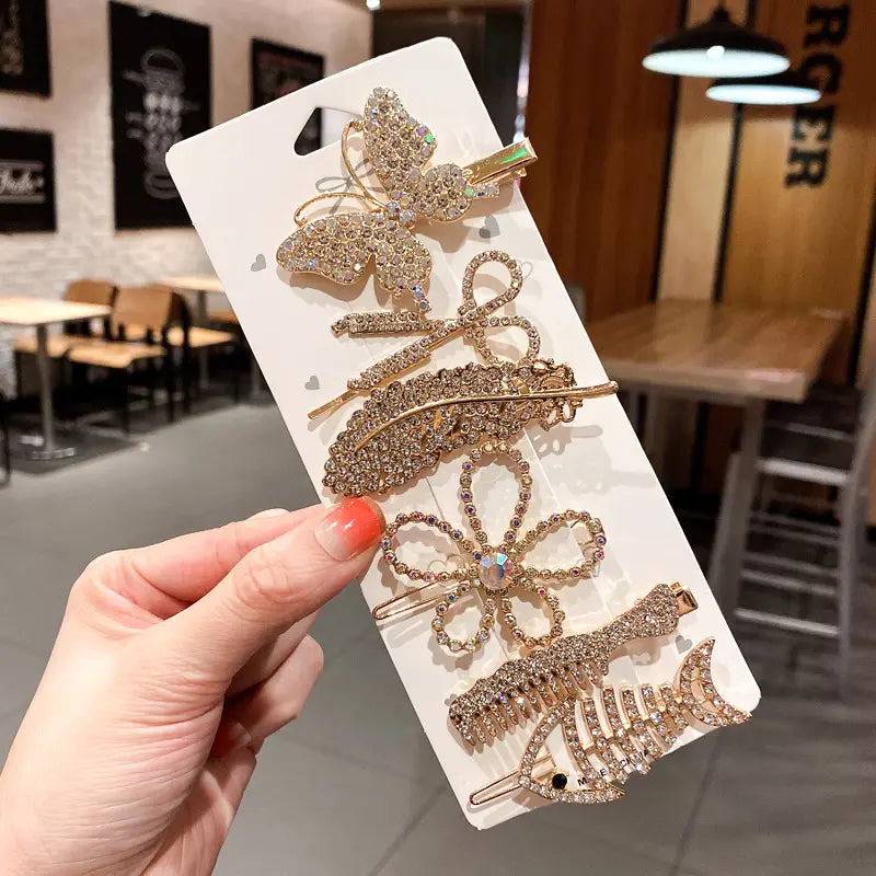 Set Of 5 Queen Hair Pins : HX-HP-C5-0041-G