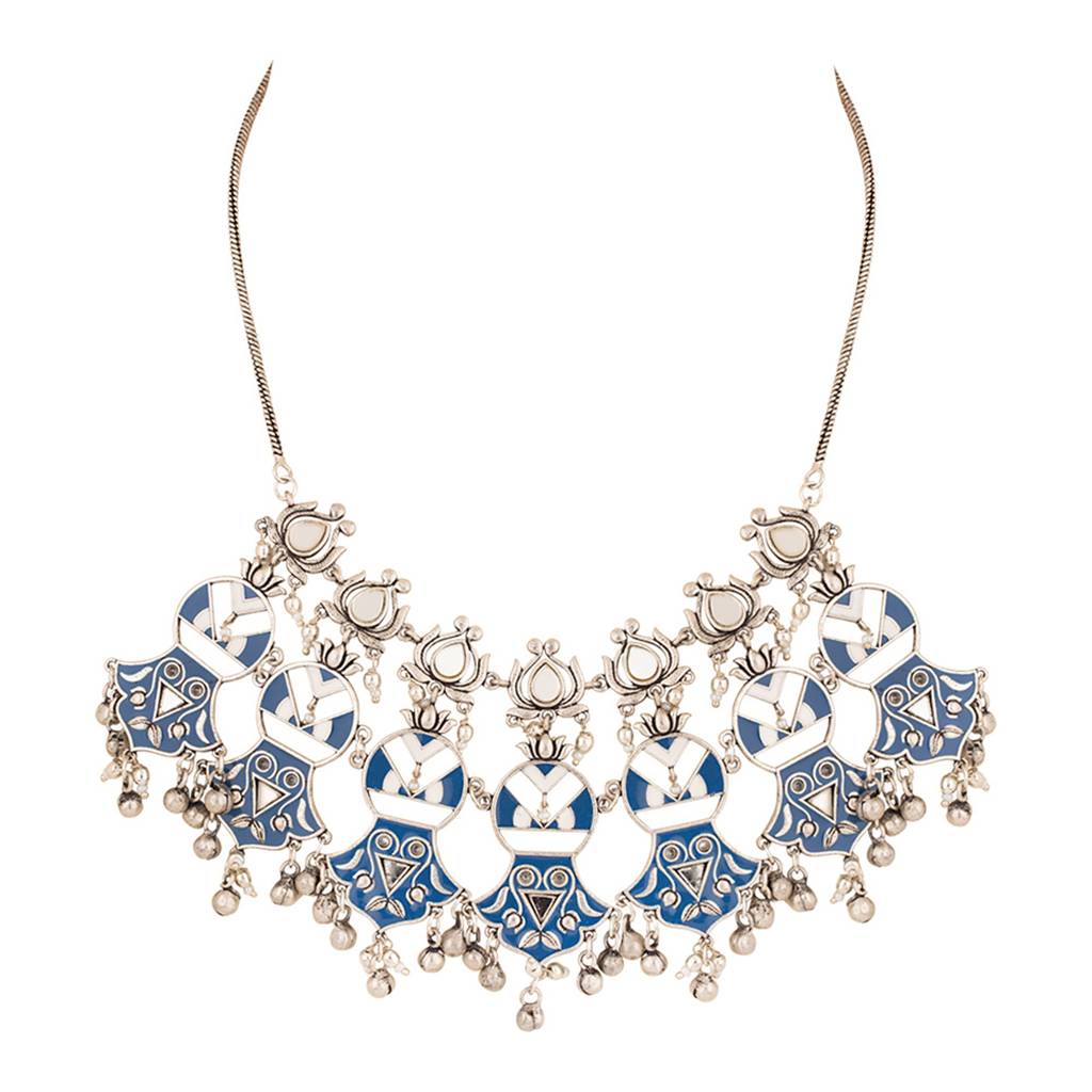 Indigo Affair Metal Embellishments Necklace Set : 8905124024920