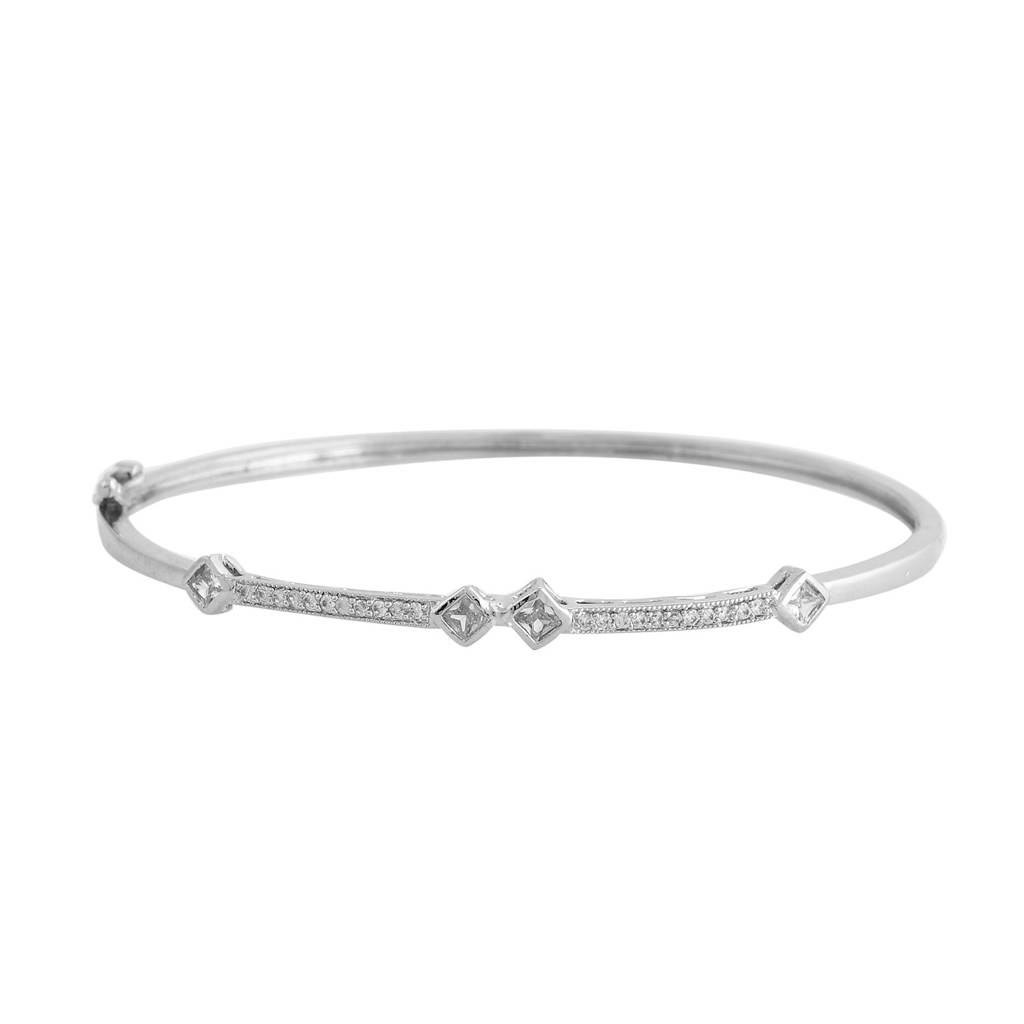 Sparkling Elegance Silver Reverie American Diamond Bracelet : 8905124552874
