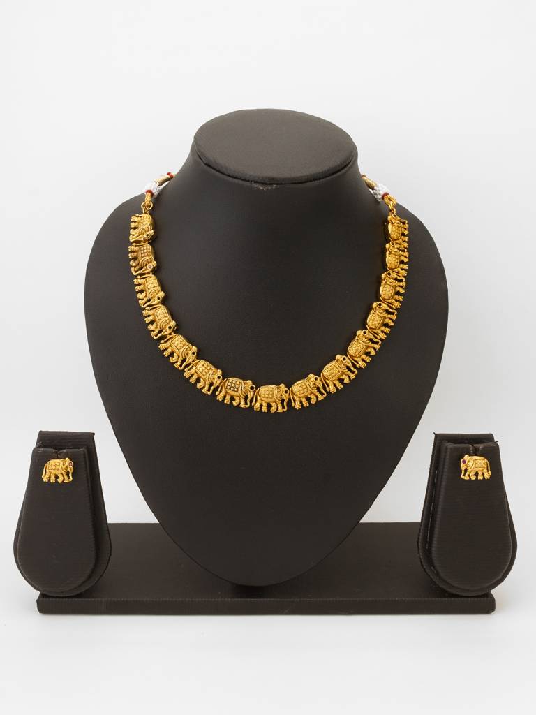Antique Gold Elephant Motif Temple Necklace Set With Stud Earrings : NK4648