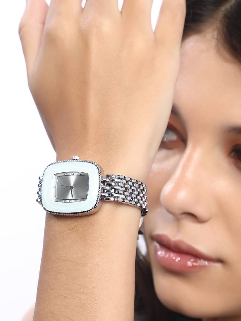 The Grecian Rectangular Diamond Watch : HSWC1382