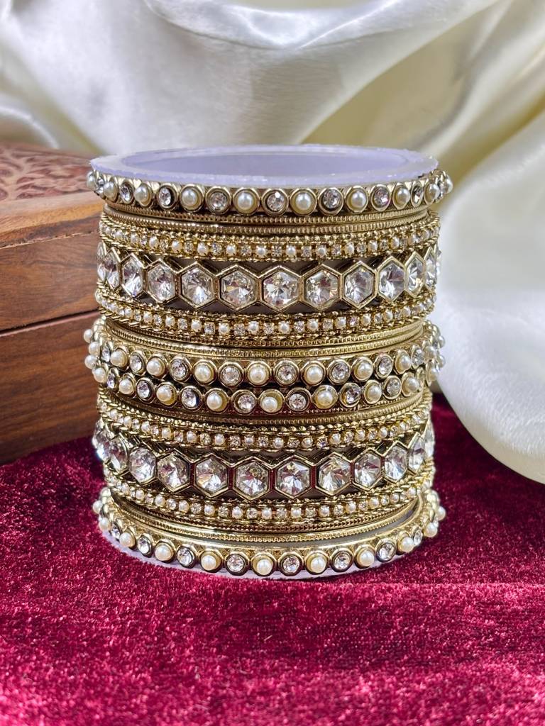 Bridal Antique Diamond Bangles : HB-80-24