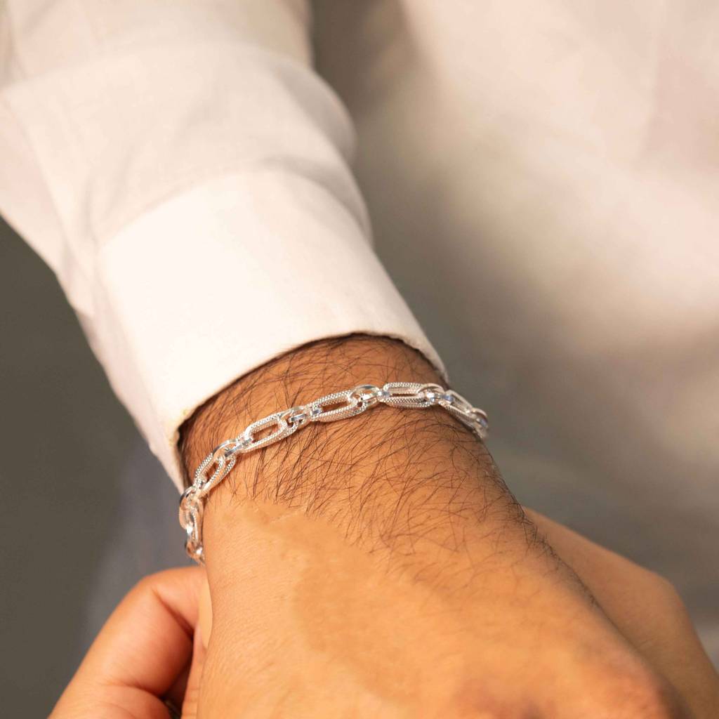 Sutra Bold Link Men Bracelet : MCB0050