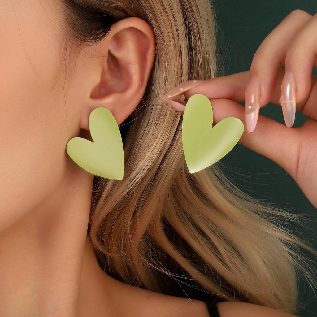 Green Heart Acrylic Earring : ES13524-GRN