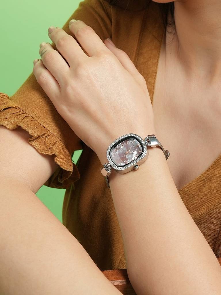 The Textured Square Watch : HSWC1182