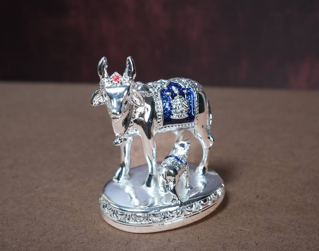 999 Silver Divya Kamadhenu Cow And Calf Figurine : SMK-GFT-HDC-004