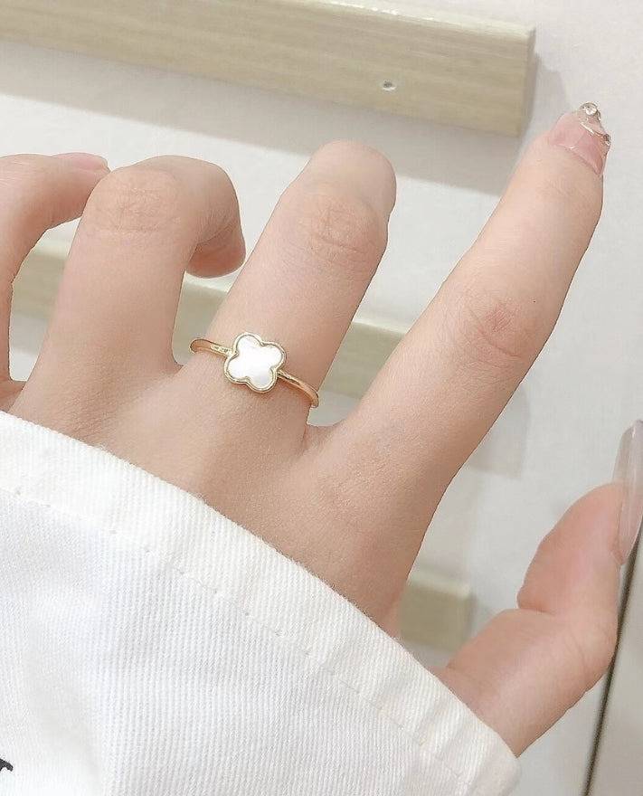 White Clover Gold Ring : RS13548-G