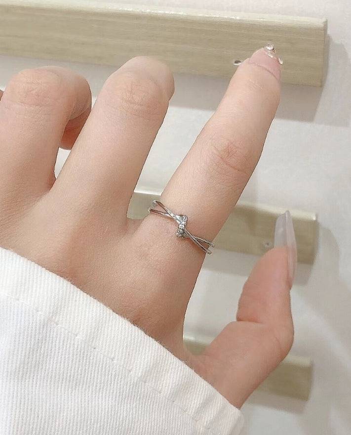 New Turn Silver Ring : RS13558-S