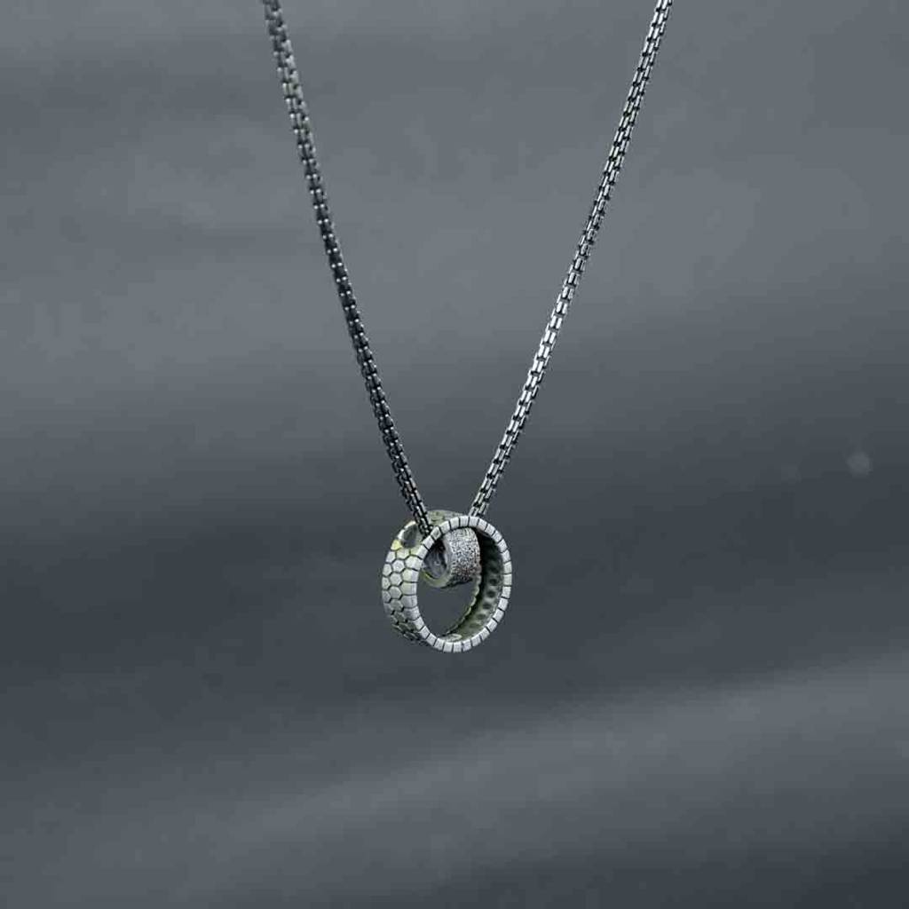 Double Ring Silver Pendant : ZV-PEN-DRS-023