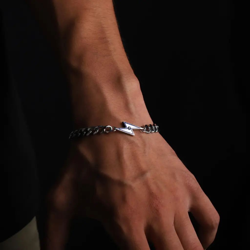 Blitz Lightning Chain Bracelet : MB1S1102-S-BU
