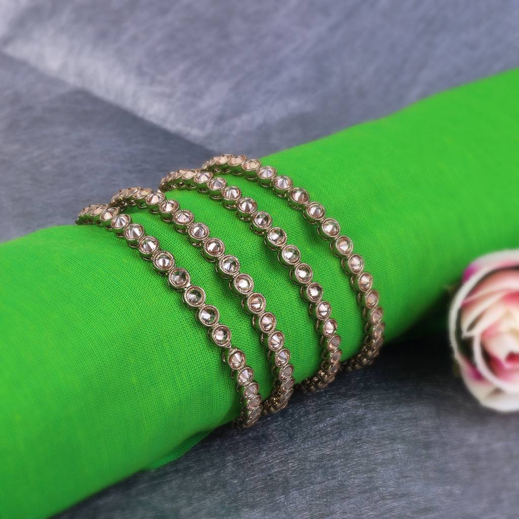 Delightful Brown Stone Antique Gold Plated Set Of 4 Bangles For Women : 6BG20_MD_22