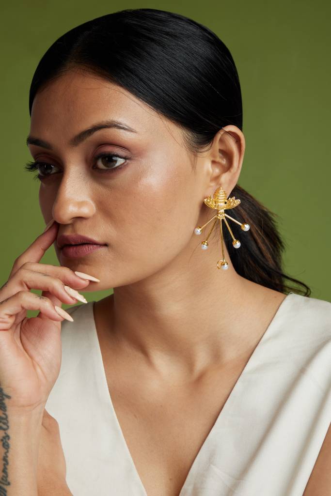 Bee Earcuffs - 18K Gold Plated, Anti Tarnish : CF_EARCUFFS_BEE_GOLD
