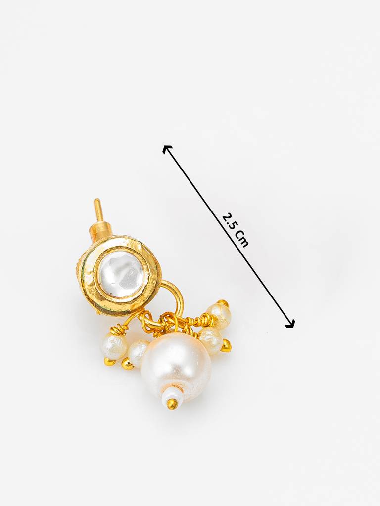 Round Kundan Single-Strand Necklace Set With Pearl Cluster Earrings : NK4405