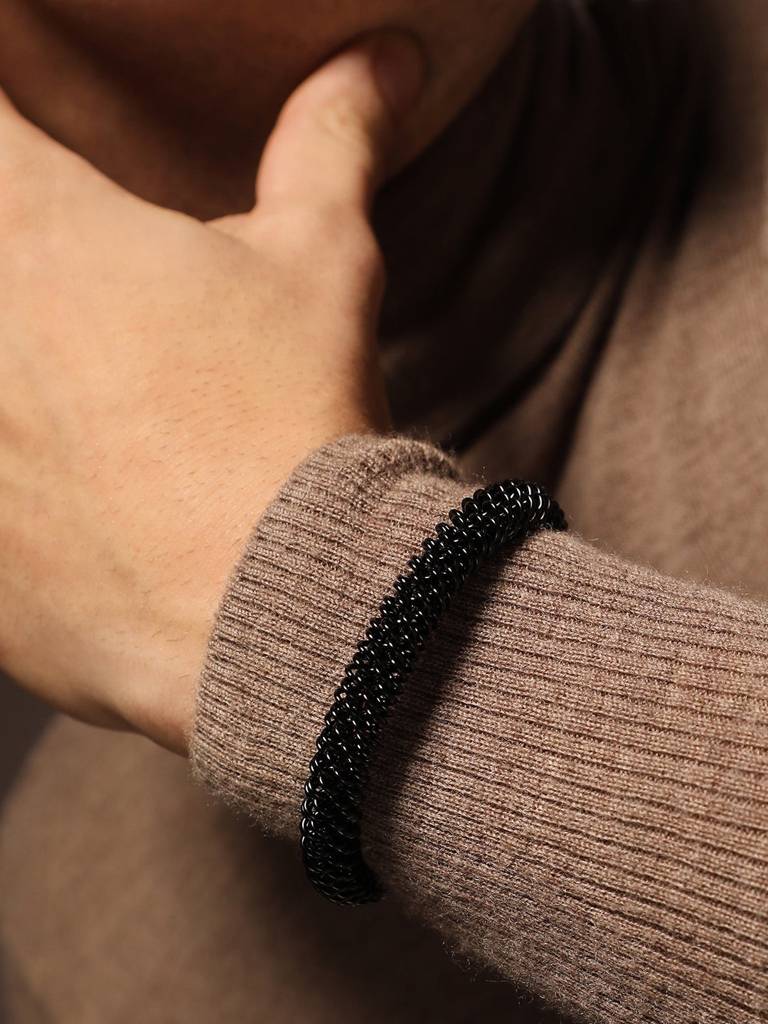 Men'S The Spiral Cuff Bracelet - Onyx Black : FABR1121