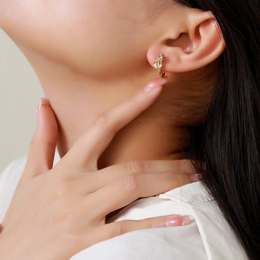 Elysian Teardrop Studs : ES14565-G
