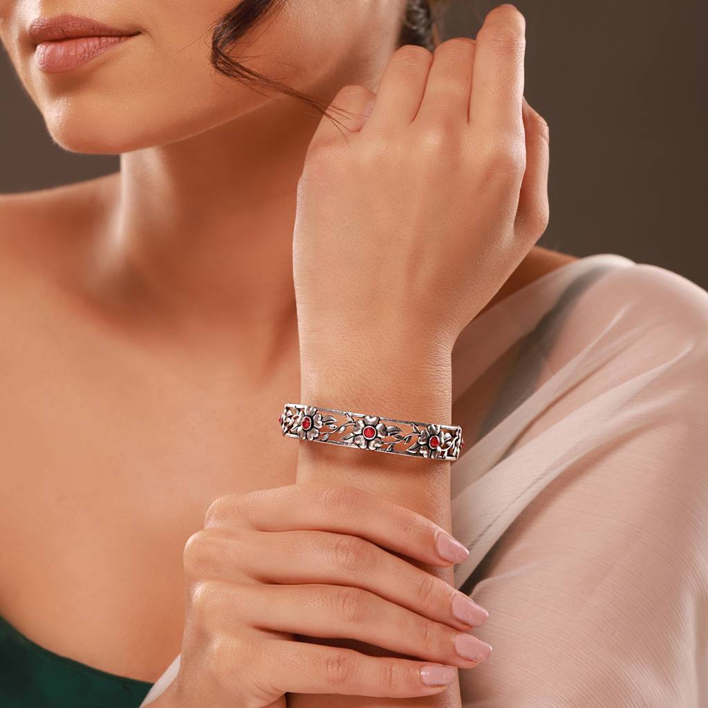Phulwari Gulika Floral Oxidised Cuff Bracelet : 8905124579956