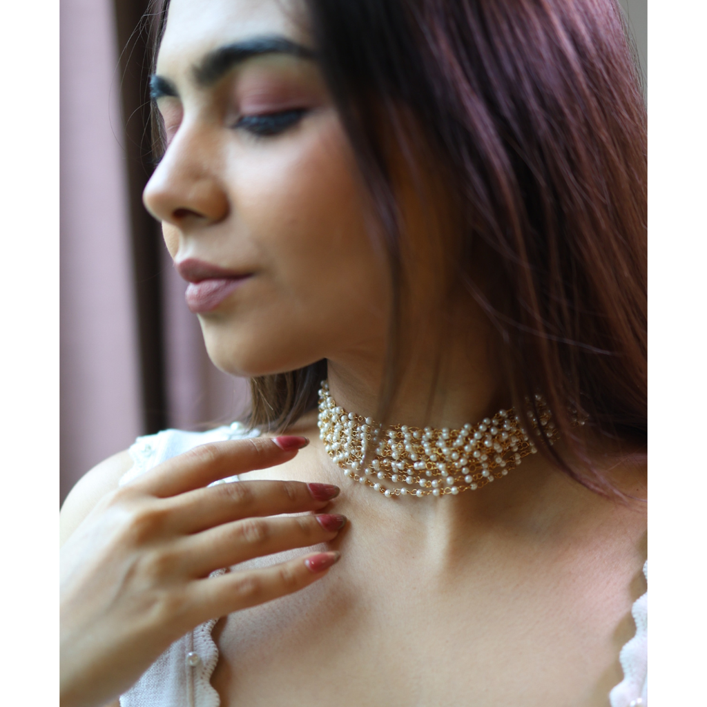 Handcrafted Pearl Choker Necklace For Women Â€“ Elegant Multi-Strand Gold Wire Design : RP-100