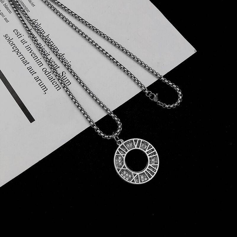 Diamond Time Circle Pendant : MN1S0533