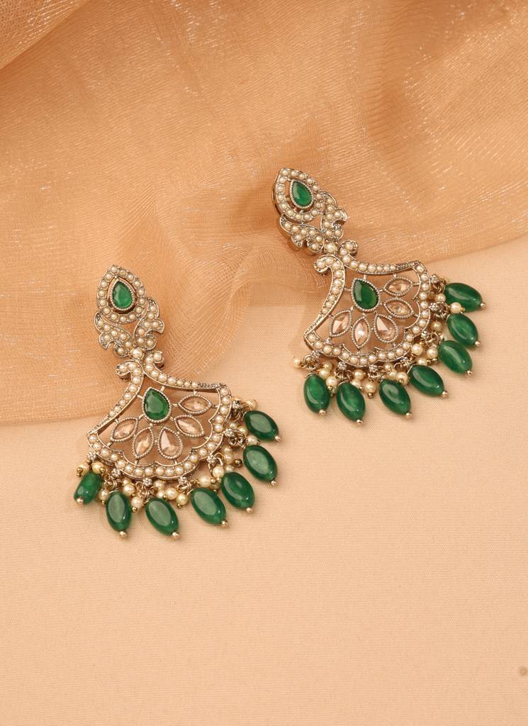Trendy Flower Design Small Golden Balls And Pearl Antique Gold Plated Choker Necklace Mala Set For Women And Girls : 6ML46_GREEN