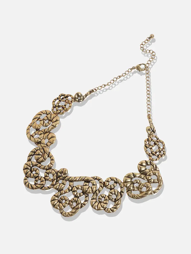 Veda-Rope Patterned Choker Necklace : SOHNCK3532
