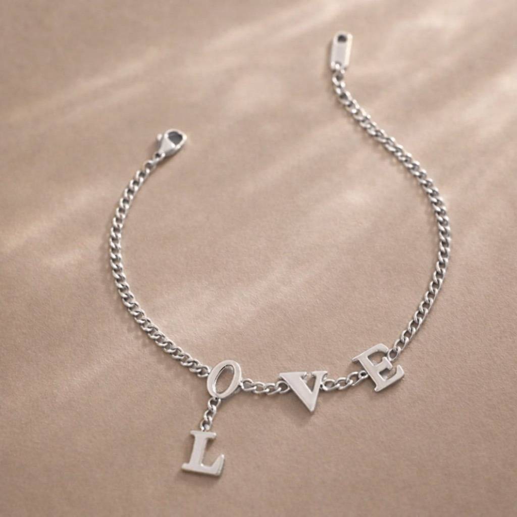 Hanging Love Bracelet : SLT-BR-11