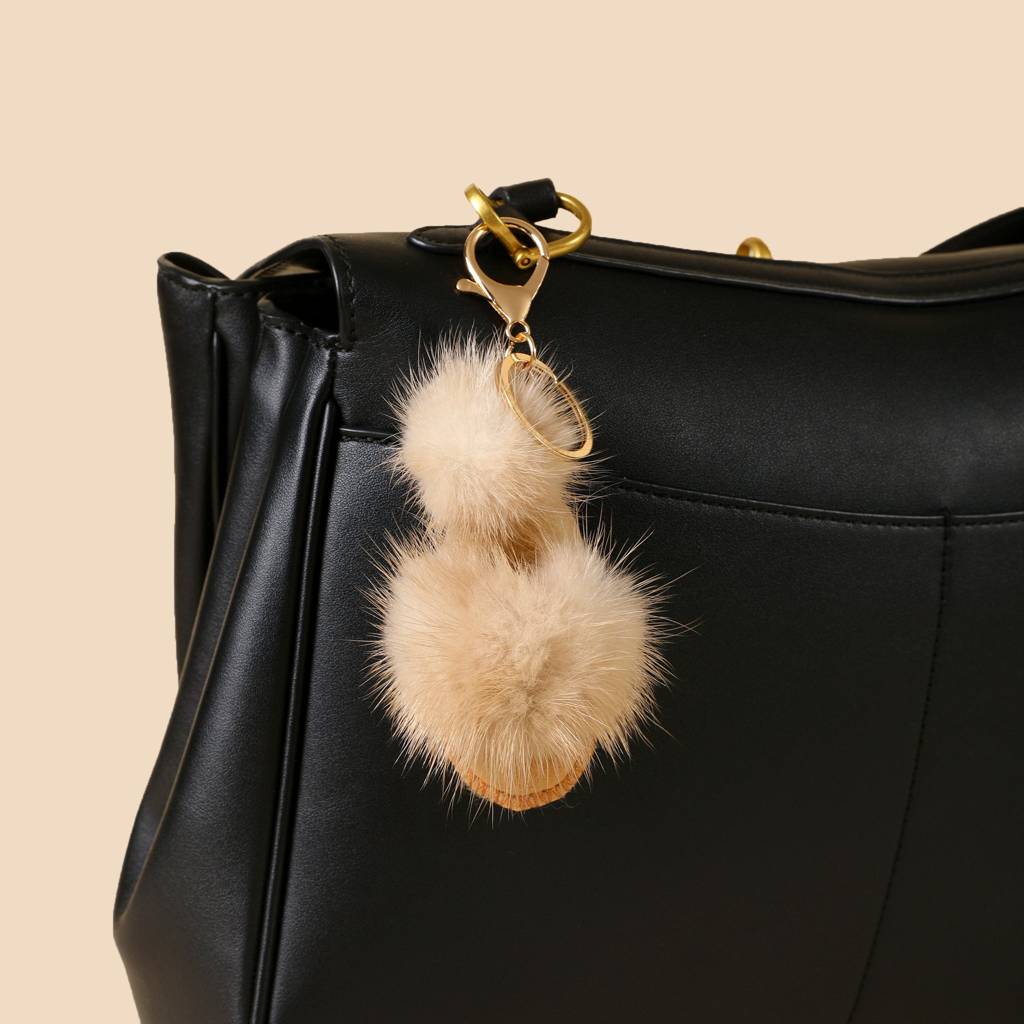 Winter Glove Pom Bag Charm : C-BG-0079-BE-BR