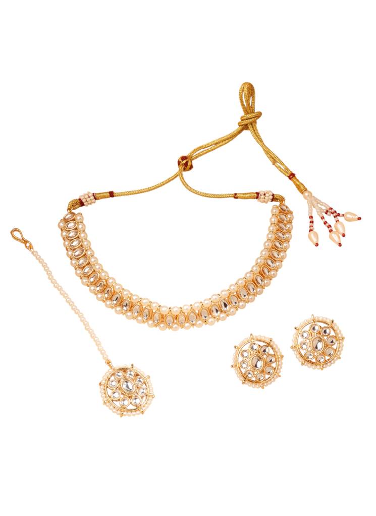 Flowing Sqaure And Pearl White Kundan Stone Gold Plated Choker Necklace With Maang Tikka For Women And Girls : 6NS131_White
