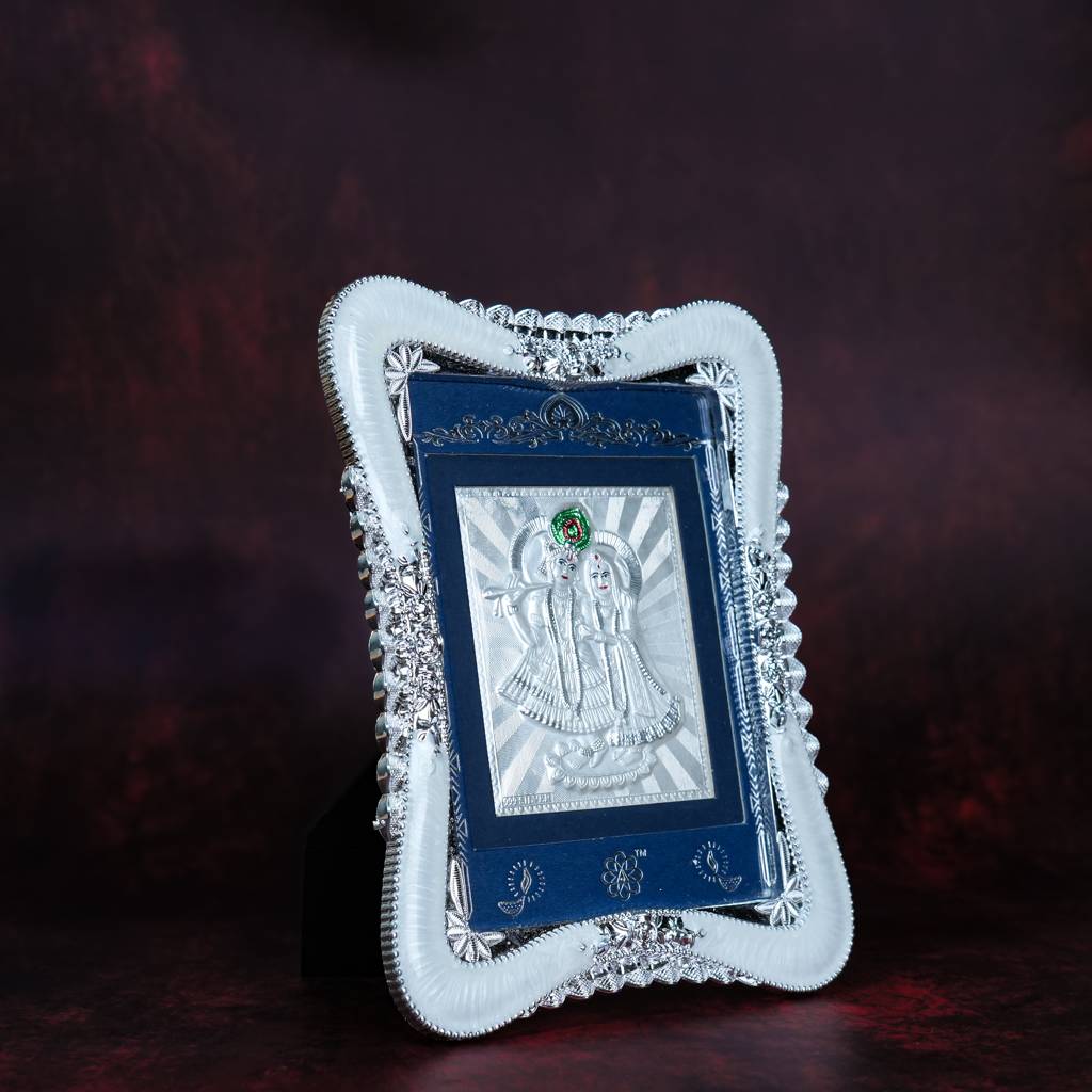 Divya Radha Krishna 999 Silver Premium Decorative Frame Hamper : SMK-FRM-005