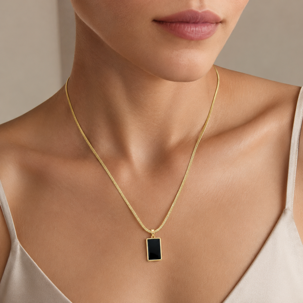 Blackout Frame Chain Necklace : NS15007-G-BK