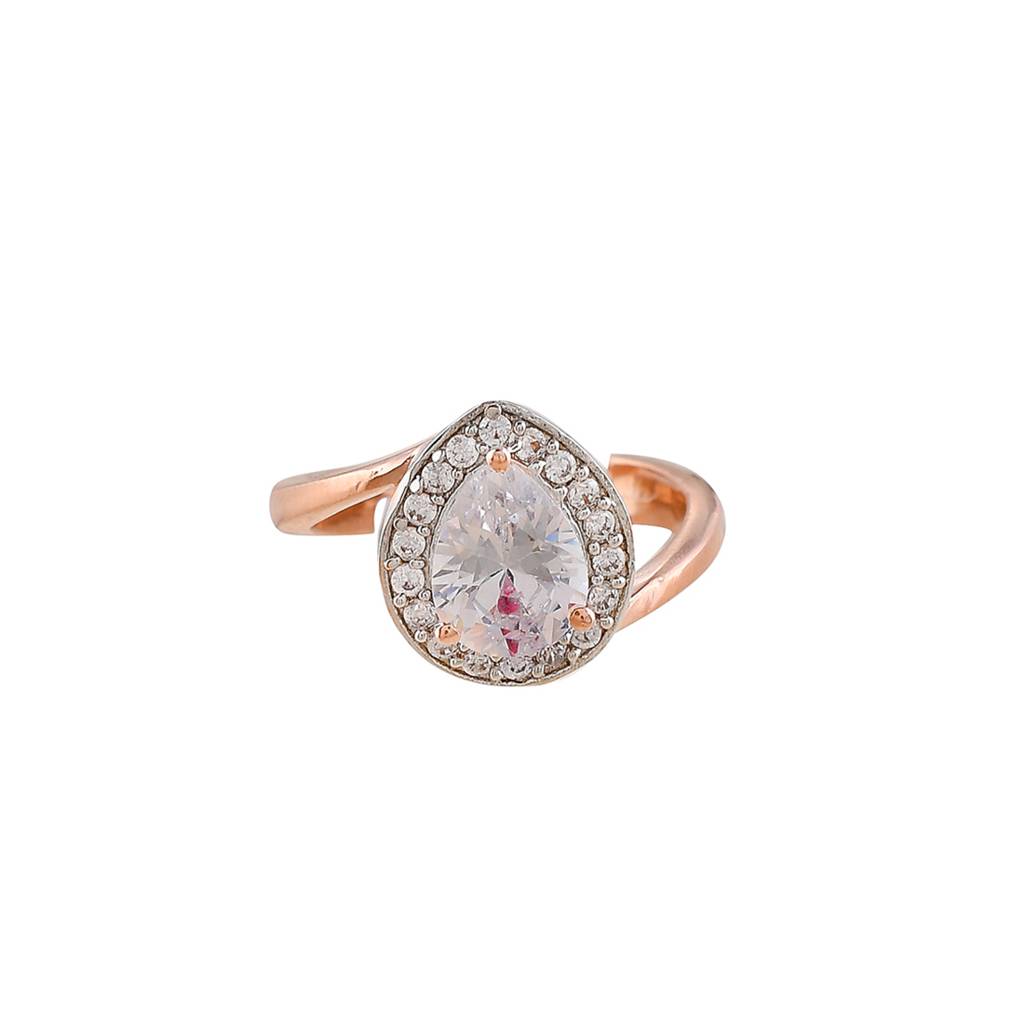 Sparkling Essentials White Teardrop Cut Zircon Box Set : 8905124480245