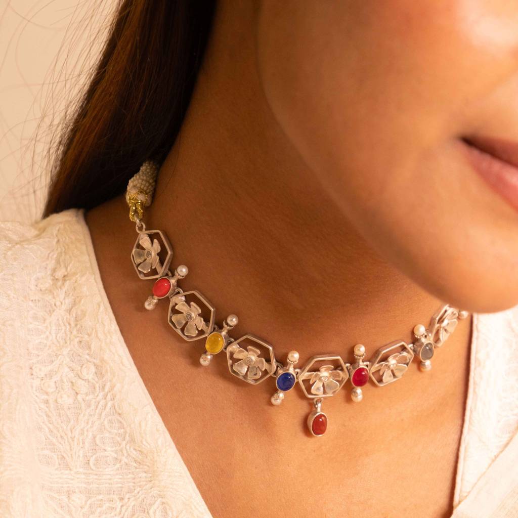 Moh Navratan Floral Necklace : SN1226