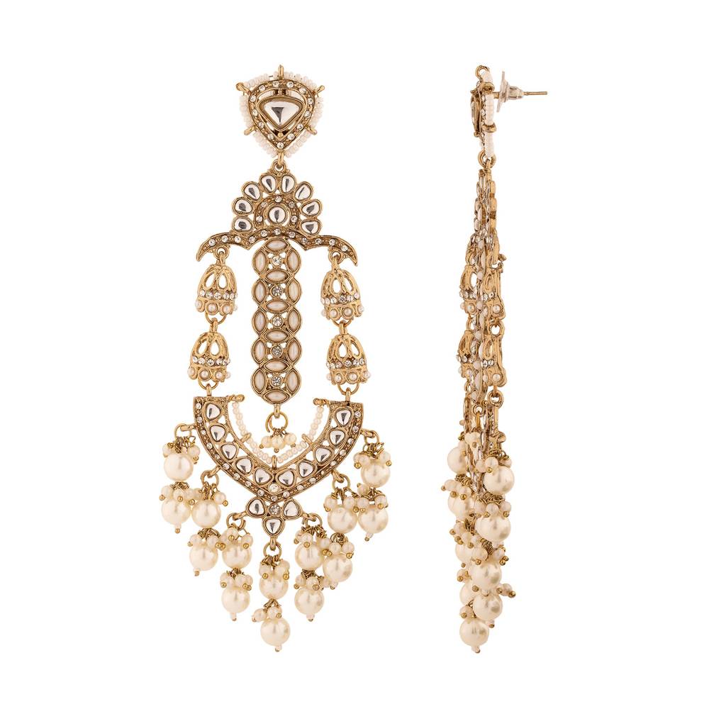 Gold Opulence Royal Adaah Chaandbali Earrings : 8905124557848