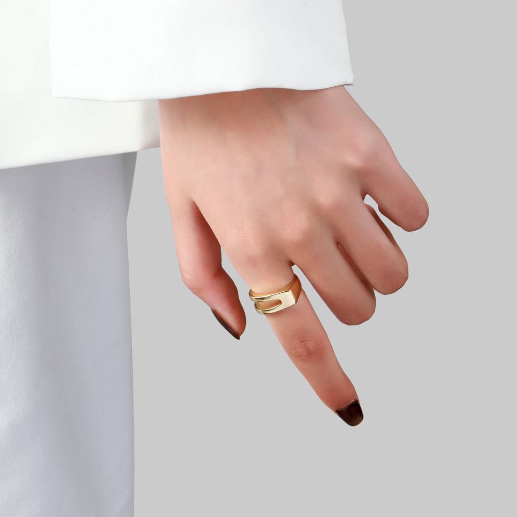 Golden Signet Ring : RS14512-G