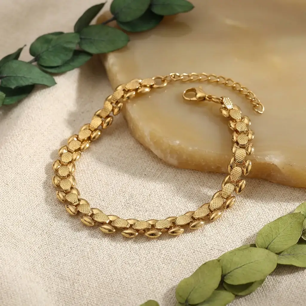 Cylindra Modern Coil Bracelet : PST074