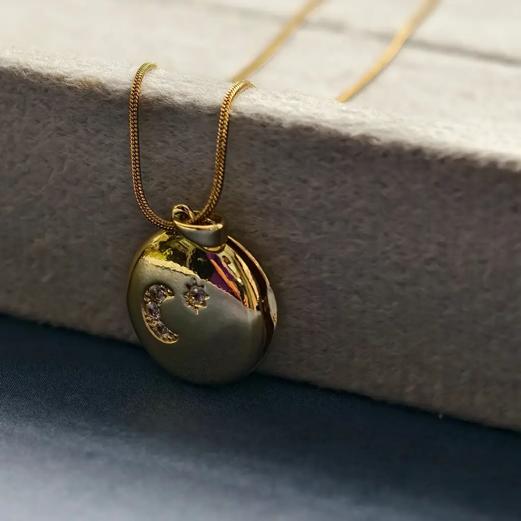 Celestial Secret Locket Necklace : PST112